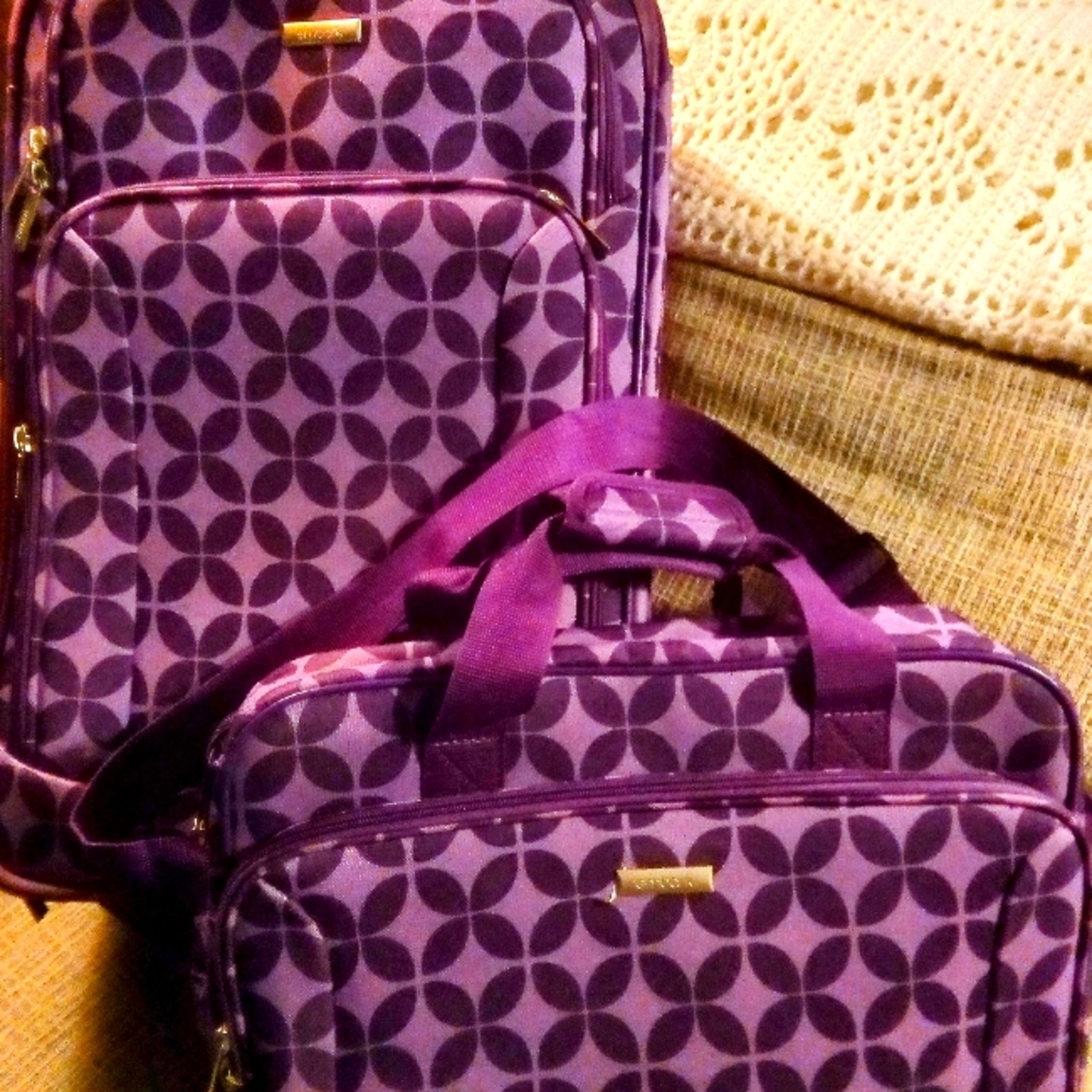 New Beautiful set of "EMBARK" Luggage